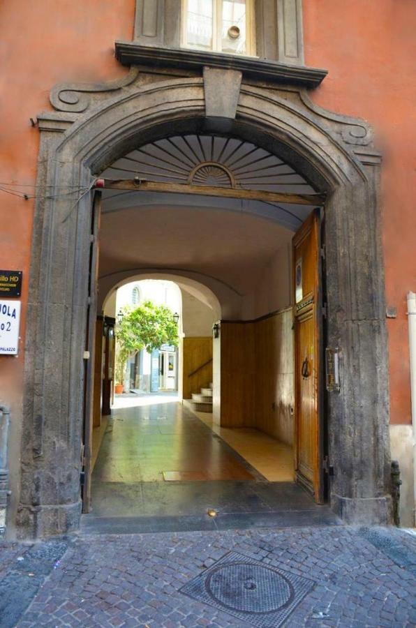 ホテル Palazzo Pignatelli ナポリ エクステリア 写真